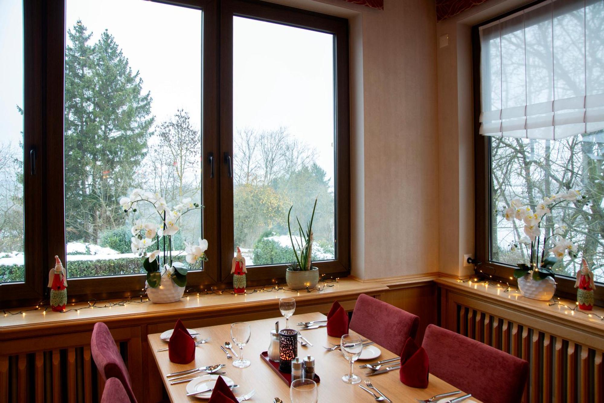 Hotel Haus Hubertus Winterspelt Exteriér fotografie