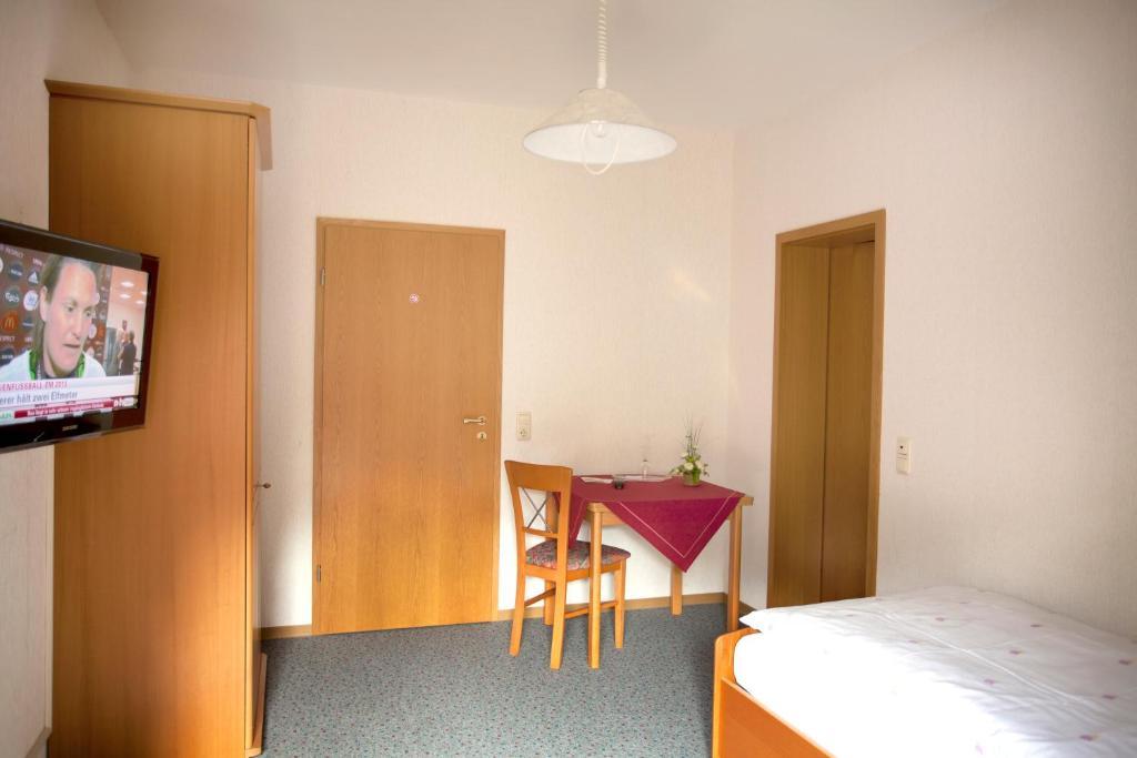 Hotel Haus Hubertus Winterspelt Pokoj fotografie