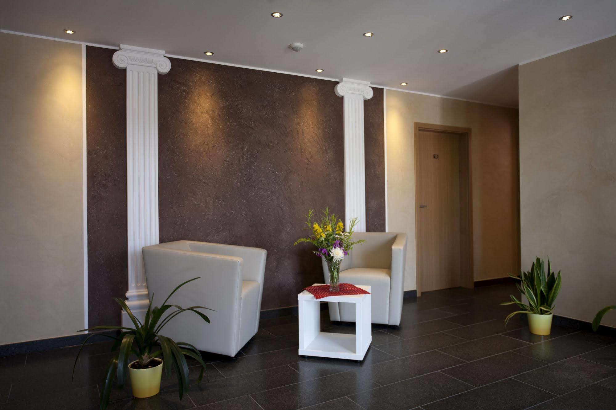 Hotel Haus Hubertus Winterspelt Exteriér fotografie